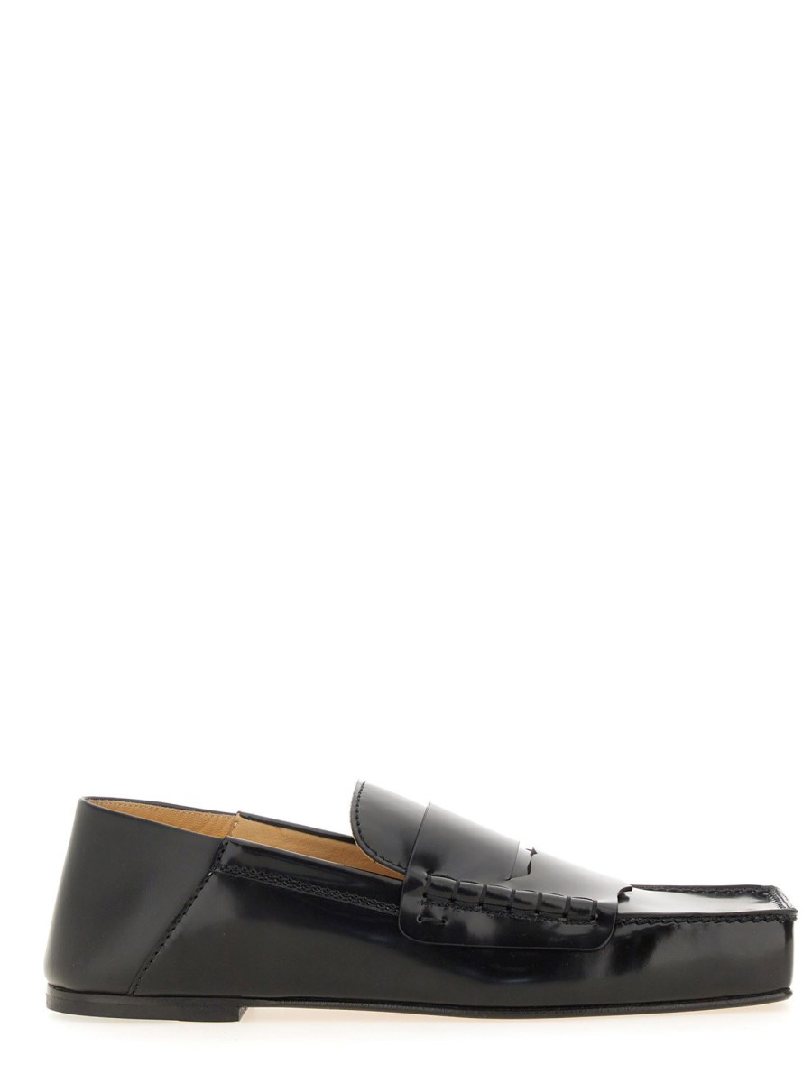 JACQUEMUS      SQUARE LEATHER CARRE LOAFER