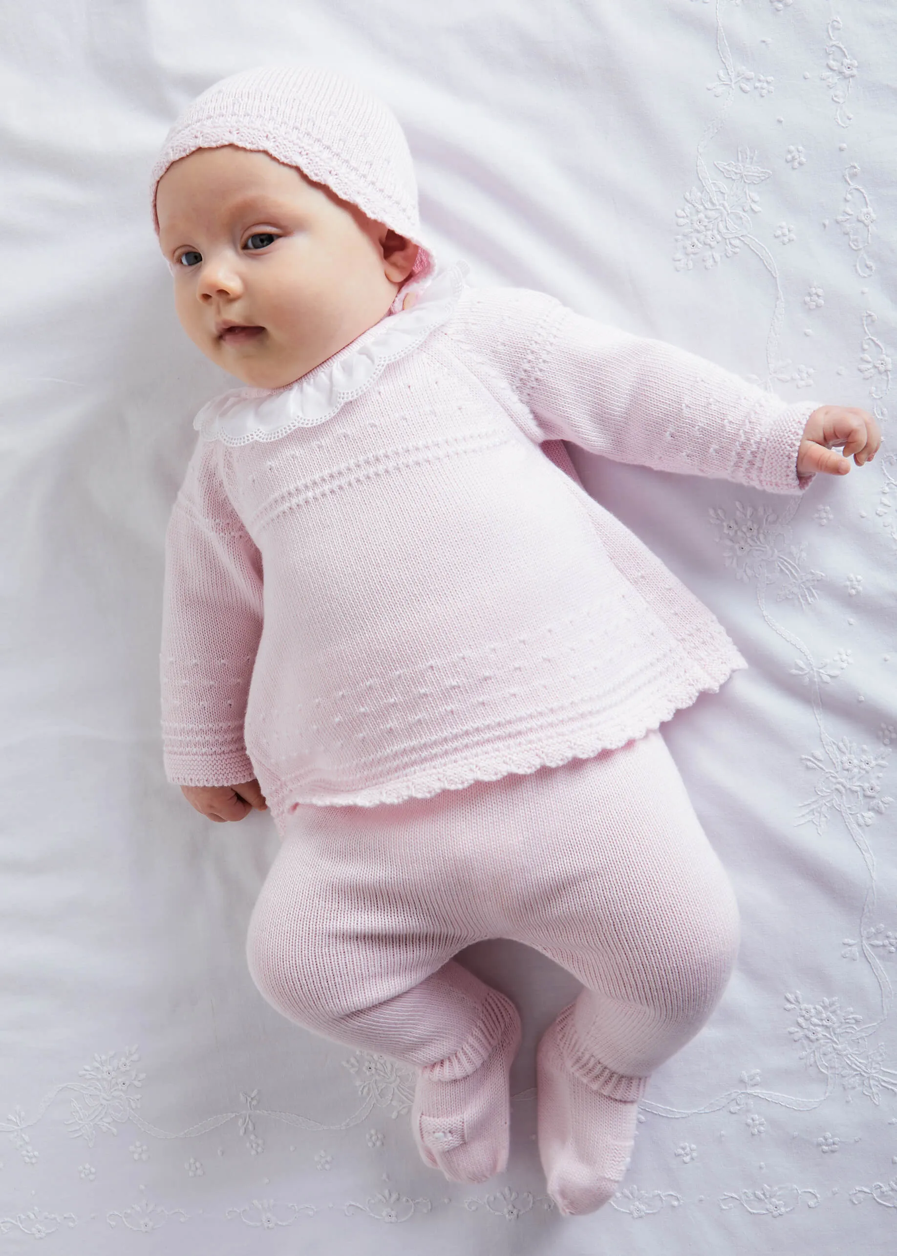 NEWBORN LOOK SS23 8