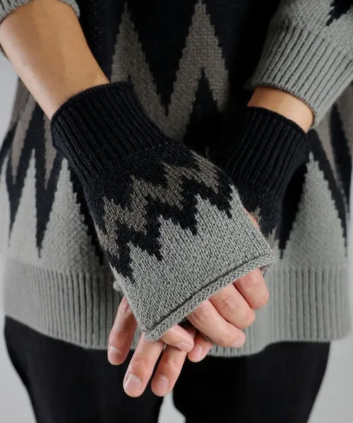 Number Nine Zigzag Jacquard Arm Warmer