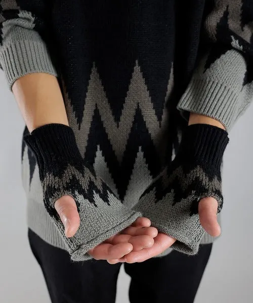 Number Nine Zigzag Jacquard Arm Warmer