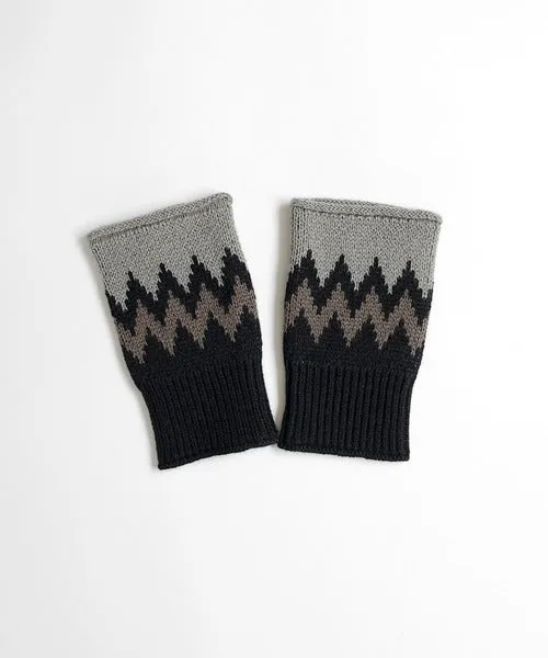 Number Nine Zigzag Jacquard Arm Warmer