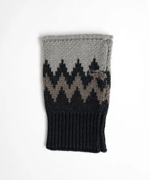 Number Nine Zigzag Jacquard Arm Warmer