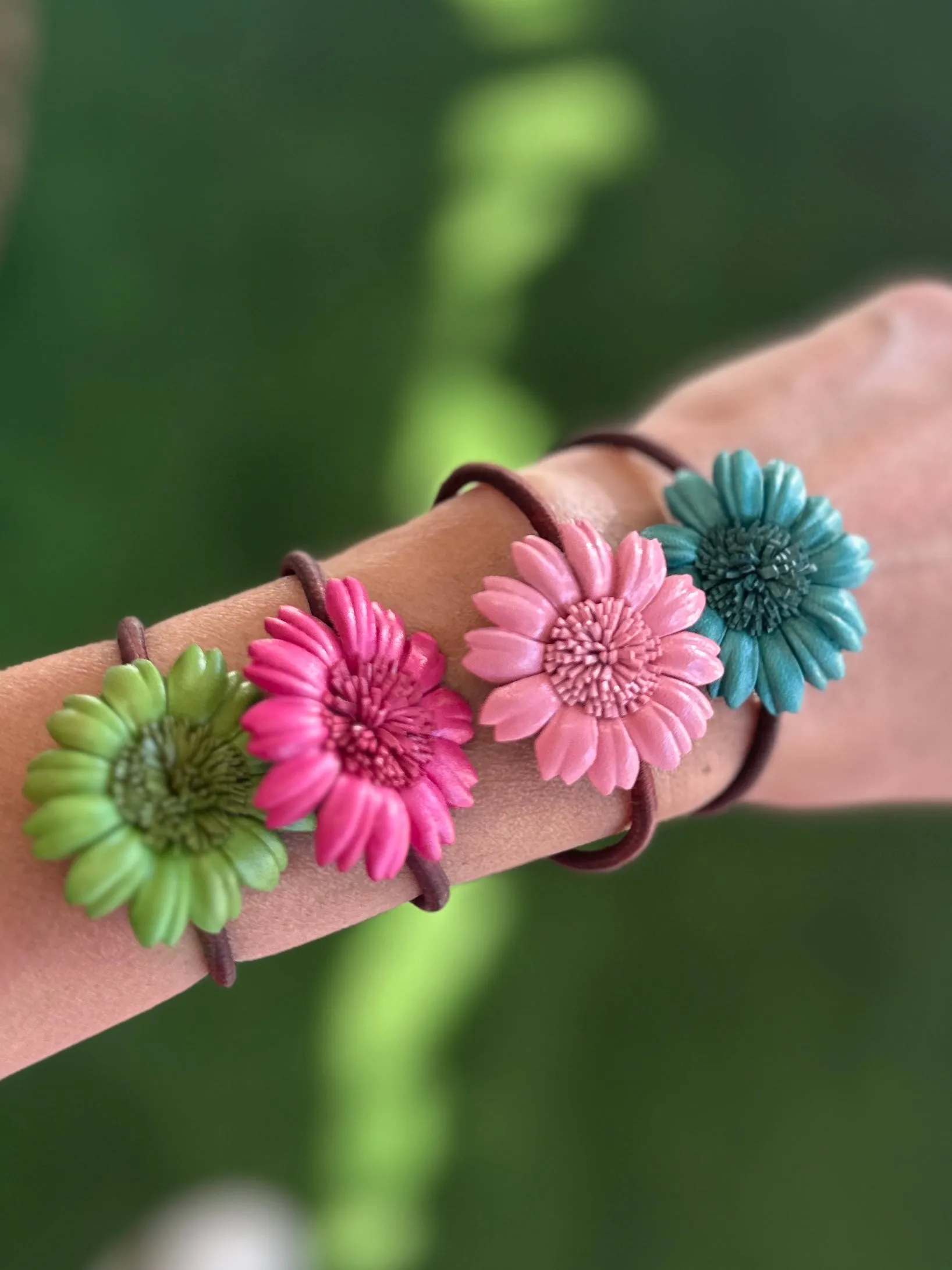 Small 12 Petals Genuine Leather Flower Scrunchies / Hair Ties