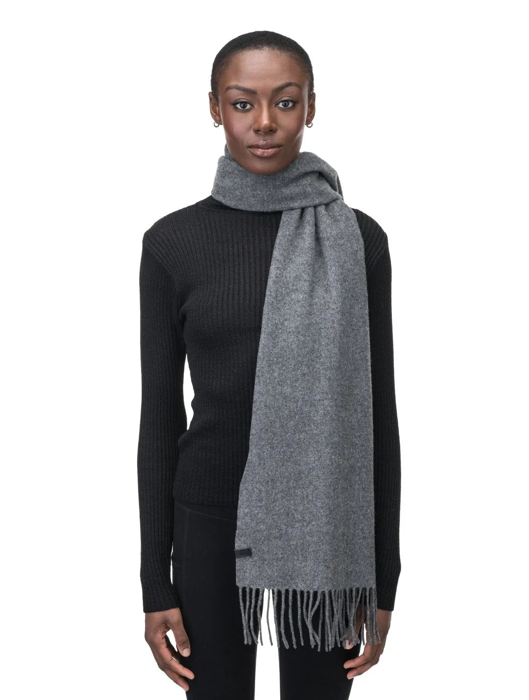 Vera Unisex Wool Scarf