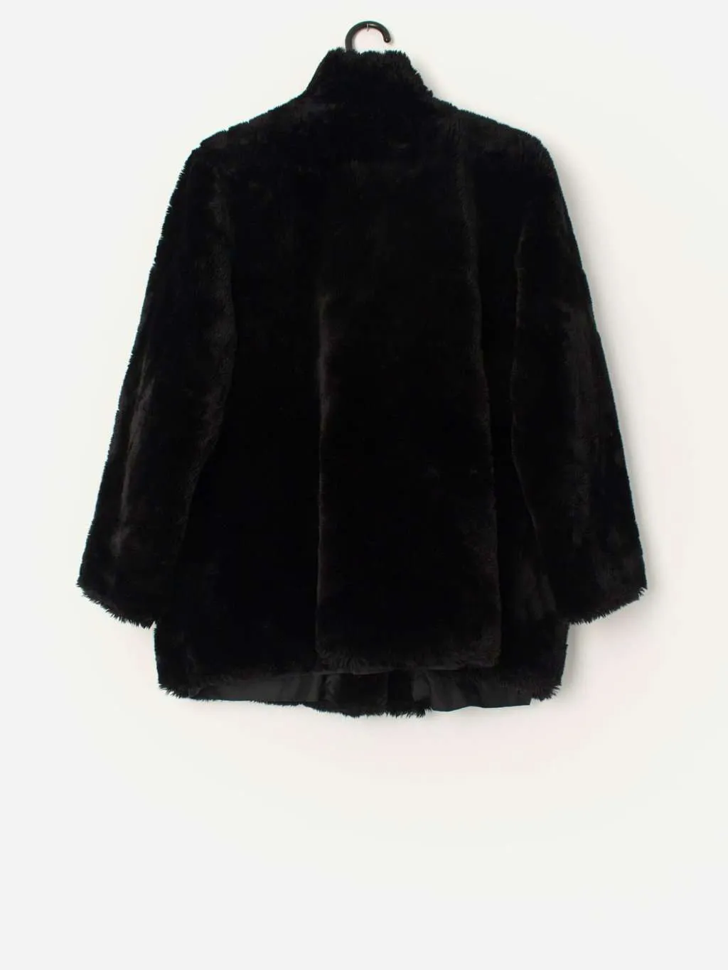 Vintage black faux fur jacket – Medium